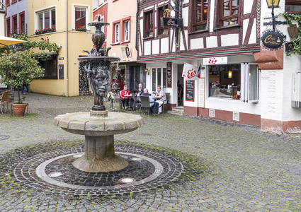 Bernkastel fountain and ice-cream shop