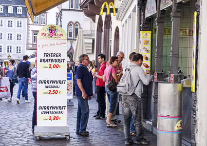 Trier Bratwurst and Frites shop