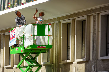 Building maintenance in Le Havre, France