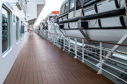 Tenders and lifeboats on MSC PREZIOSA