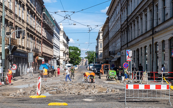 Tramway maintenance in Prague: Újezd, Day 2.