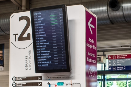 Paris Beauvais Airport T2 interior