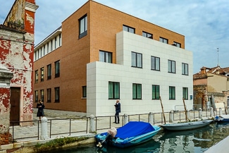 AC Hotel Venezia by Marriott canal side